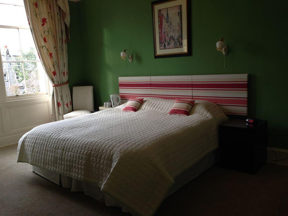 The Beverley Edinburgh Luaran gambar