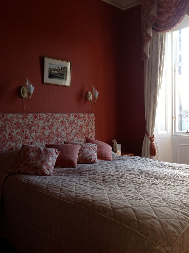 The Beverley Edinburgh Luaran gambar